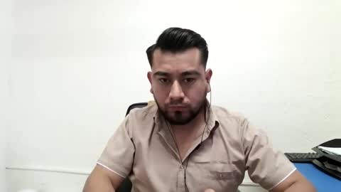 oskregal online show from February 18, 6:37 pm