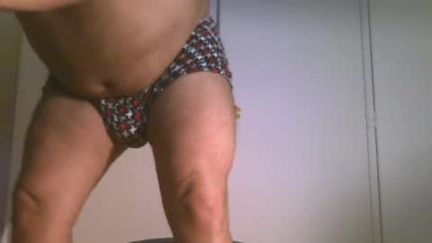 Snapshot of osolicencioso chatting on February 28, 4:32 am Oso Licencioso online show from February 28, 4:32 am