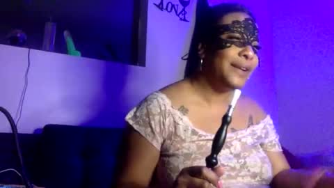 Snapshot of ososweet112 chatting on February 22, 5:08 am ososweet112 online show from February 22, 5:08 am