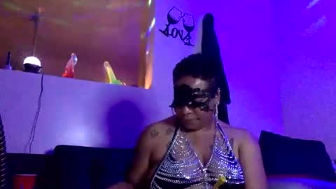 ososweet112 online show from May 10, 3:44 am