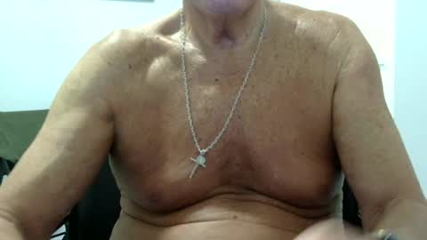 Ossi online show from June 18, 2:54 pm