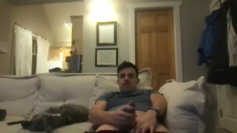 Snapshot of ossignol_xxx chatting on January 14, 2:28 am rossignol online show from January 14, 2:28 am