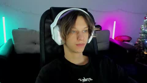 Ostin online show from December 20, 9:38 am