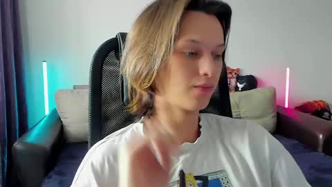 Ostin online show from May 13, 8:34 am