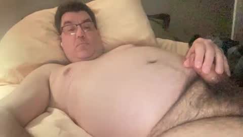 Snapshot of otter916 chatting on February 8, 7:15 am otter916 online show from February 8, 7:15 am