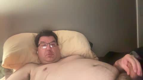 Snapshot of otter916 chatting on February 19, 6:33 am otter916 online show from February 19, 6:33 am