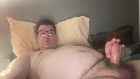 Snapshot of otter916 chatting on December 18, 6:52 am otter916 online show from December 18, 6:52 am