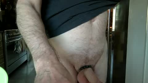 Snapshot of ottodick chatting on January 11, 9:57 am Otto online show from January 11, 9:57 am