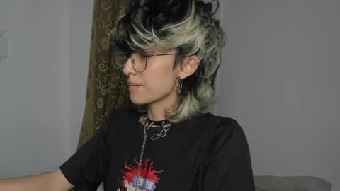 Snapshot of ottoyan_ chatting on January 17, 4:28 am Otto 3 online show from January 17, 4:28 am