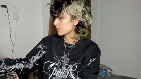 Snapshot of ottoyan_ chatting on January 28, 4:50 am Otto 3 online show from January 28, 4:50 am