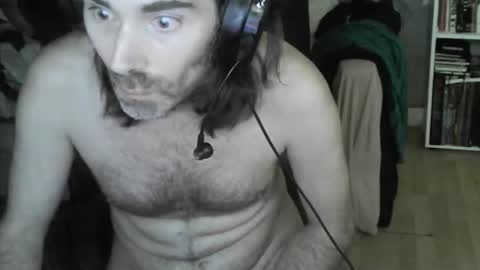 Snapshot of ouinnybis195625 chatting on December 18, 11:27 am ouinnybis195625 online show from December 18, 11:27 am