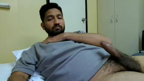 outdoornakedguy11_007 online show from July 22, 1:03 pm