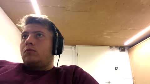 outflayd online show from October 21, 11:11 am