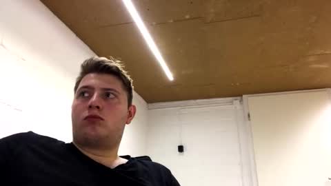 outflayd online show from February 3, 12:09 am