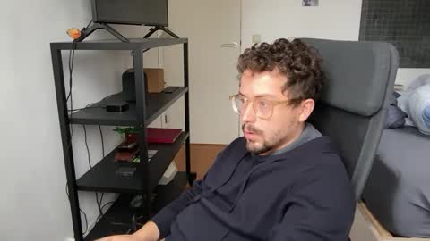 ovidius96 online show from September 18, 12:18 pm