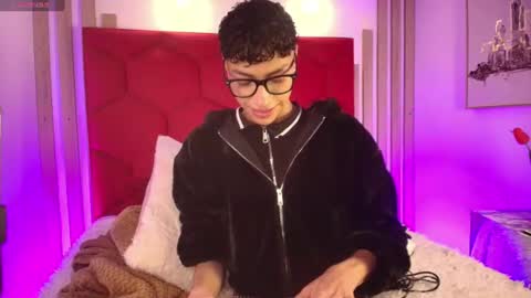 Owen online show from June 17, 5:21 am