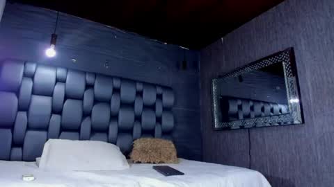 owen_stone1 online show from July 12, 12:56 am