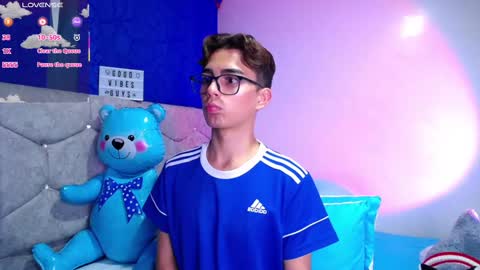 Owen  Independent model  online show from February 26, 4:03 am