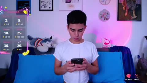 Owen  Independent model  online show from September 27, 9:53 pm