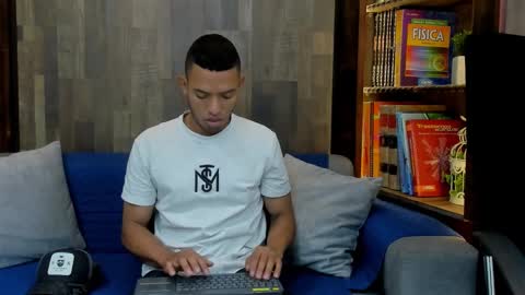 Snapshot of owenpierce1 chatting on September 25, 11:25 am Owen online show from September 25, 11:25 am