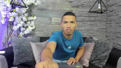 Snapshot of owenpierce1 chatting on October 9, 12:25 pm Owen online show from October 9, 12:25 pm