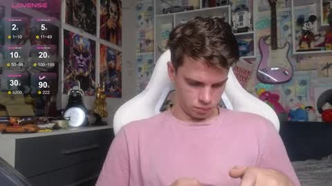 Snapshot of oxmikexo chatting on January 11, 12:54 pm Mike online show from January 11, 12:54 pm