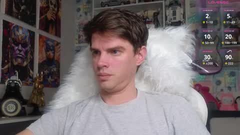 Snapshot of oxmikexo chatting on February 24, 1:20 pm Mike online show from February 24, 1:20 pm