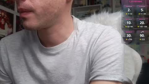 Snapshot of oxmikexo chatting on March 8, 1:26 pm Mike online show from March 8, 1:26 pm