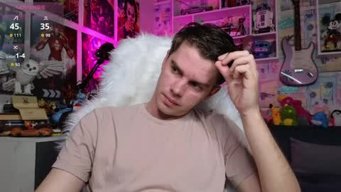 Snapshot of oxmikexo chatting on March 31, 12:38 pm Mike online show from March 31, 12:38 pm