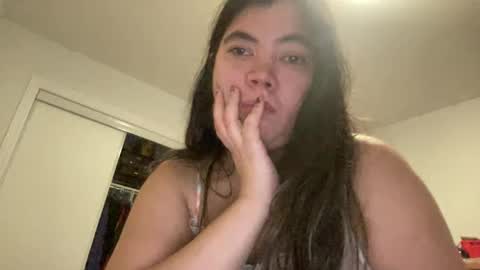 Snapshot of oxovickyoxo chatting on November 20, 9:58 pm oxovickyoxo online show from November 20, 9:58 pm