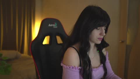 Oxana   Hi friends all my videos are 50 off check my bio online show from February 9, 12:42 pm