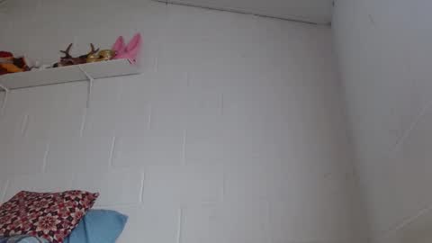 Jeannifer online show from February 24, 12:47 pm