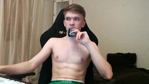 Snapshot of oydikey chatting on October 7, 2:25 pm Oydin online show from October 7, 2:25 pm