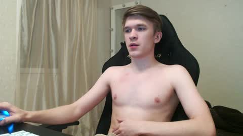 Snapshot of oydikey chatting on December 4, 7:22 pm Oydin online show from December 4, 7:22 pm