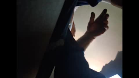 Snapshot of p326032 chatting on December 16, 11:32 pm p326032 online show from December 16, 11:32 pm