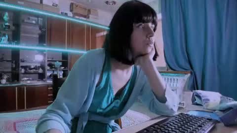 Snapshot of pa1e_pr1ncess chatting on July 10, 6:28 am Ella online show from July 10, 6:28 am