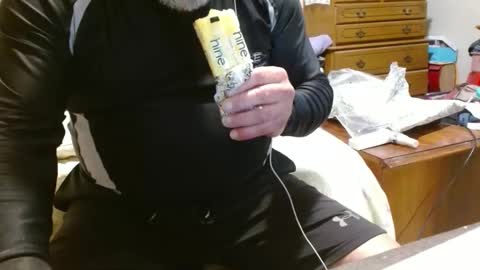 Snapshot of pablito2513 chatting on November 18, 6:07 am pablito2513 online show from November 18, 6:07 am