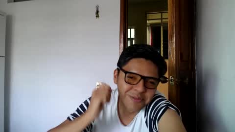 Snapshot of pablo2147311 chatting on February 19, 10:50 pm pablo2147311 online show from February 19, 10:50 pm