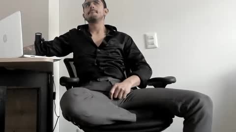 pablo rincon95 online show from January 6, 7:13 pm