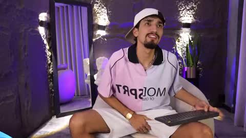 pablo online show from April 28, 3:11 am