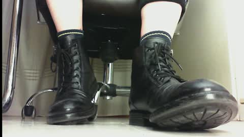 Pablo Meness online show from March 6, 6:59 pm