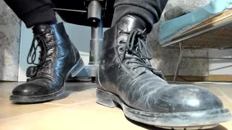 Pablo Meness online show from November 9, 2:48 pm