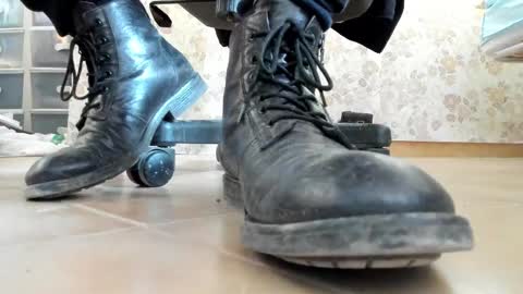 Pablo Meness online show from December 18, 7:14 am