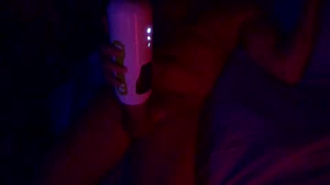 packinthic online show from September 10, 8:14 am