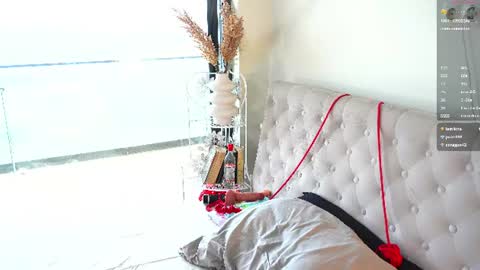 Kimlovense is activeThere are legends that in this room all your wishes can come true  Private is Open online show from August 2, 8:13 am