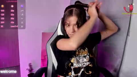 Snapshot of paigejayden chatting on November 7, 4:01 am Paige online show from November 7, 4:01 am