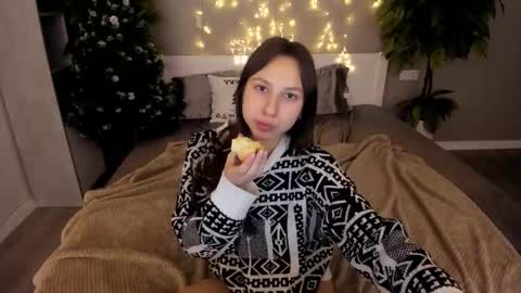 Paige online show from January 5, 5:27 pm