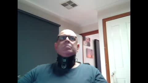 Snapshot of painboi00001 chatting on February 16, 2:18 am painboi00001 online show from February 16, 2:18 am