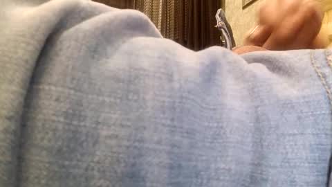 Snapshot of pajero1271 chatting on October 28, 7:05 pm pajero1271 online show from October 28, 7:05 pm