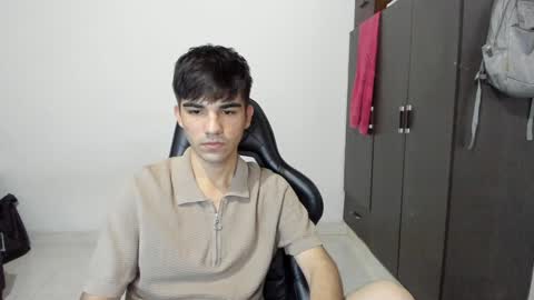 pakun_ online show from December 9, 11:13 pm